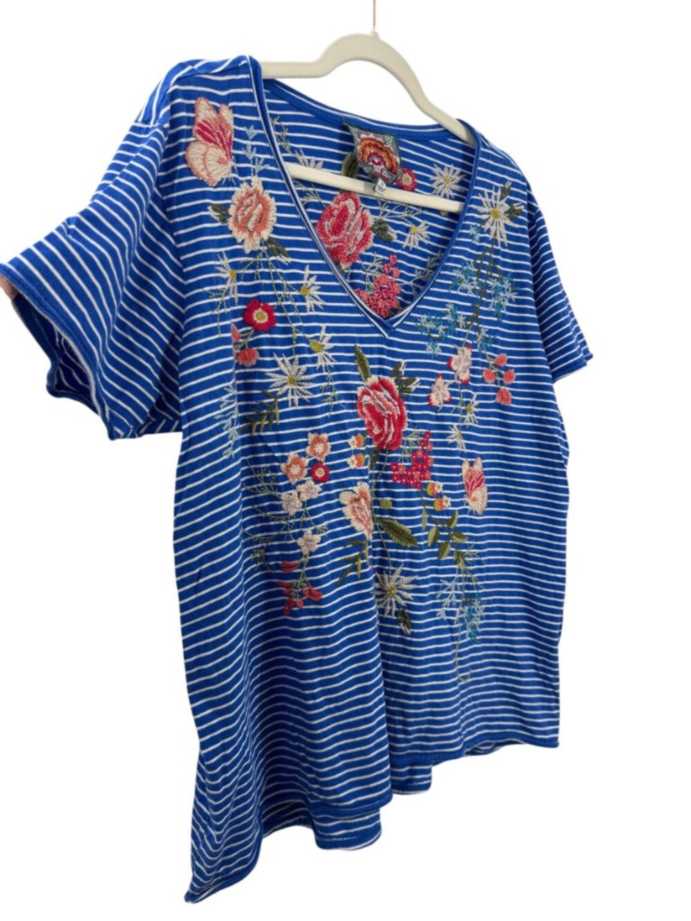 Johnny Was Catalina Everyday Tee Embroidered Floral Stripe V-Neck Tee Blue XL - Picture 10 of 11